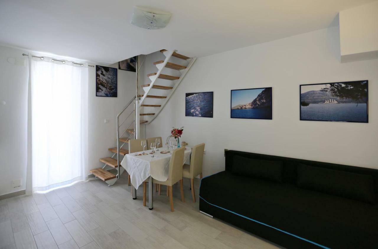 Tomas Art & Tomas Cave Appartement *